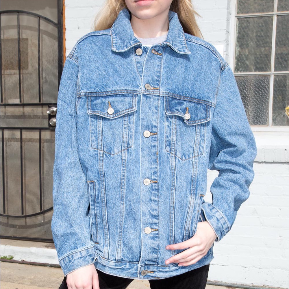 BRANDY MELVILLE KELLY DENIM JACKET